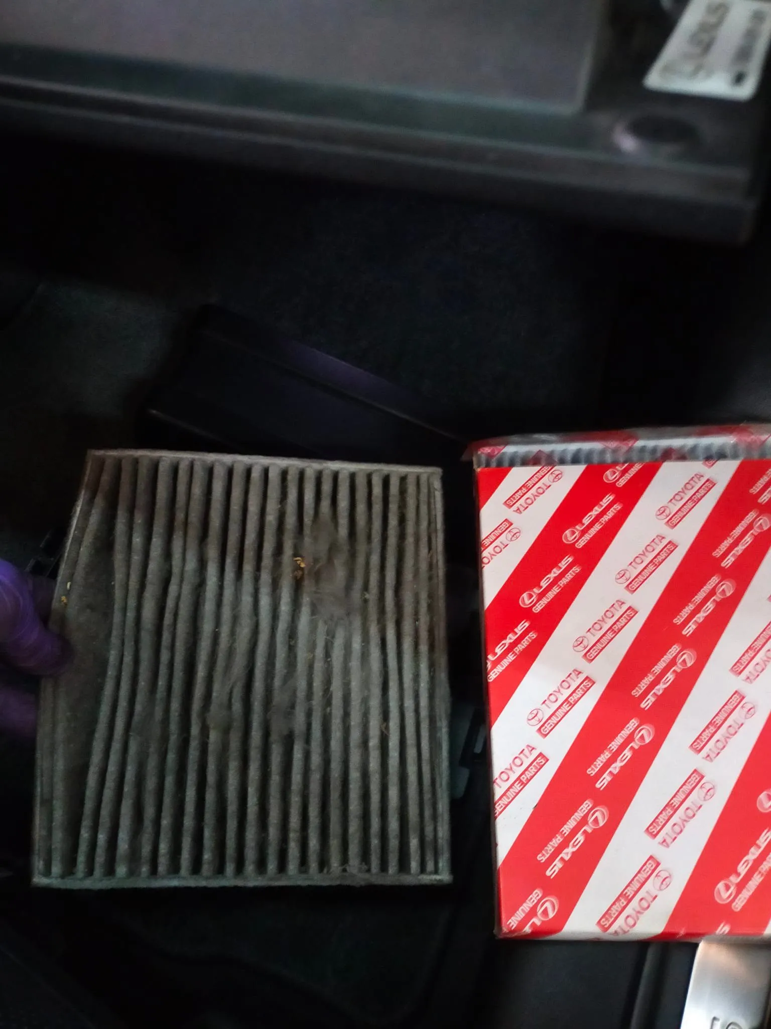 感謝粘伯粘董信任來廠大保養愛車，更換變速箱油，清洗積碳，更換火星塞，清洗冷氣系統，更換前，後煞車片，煞車油！