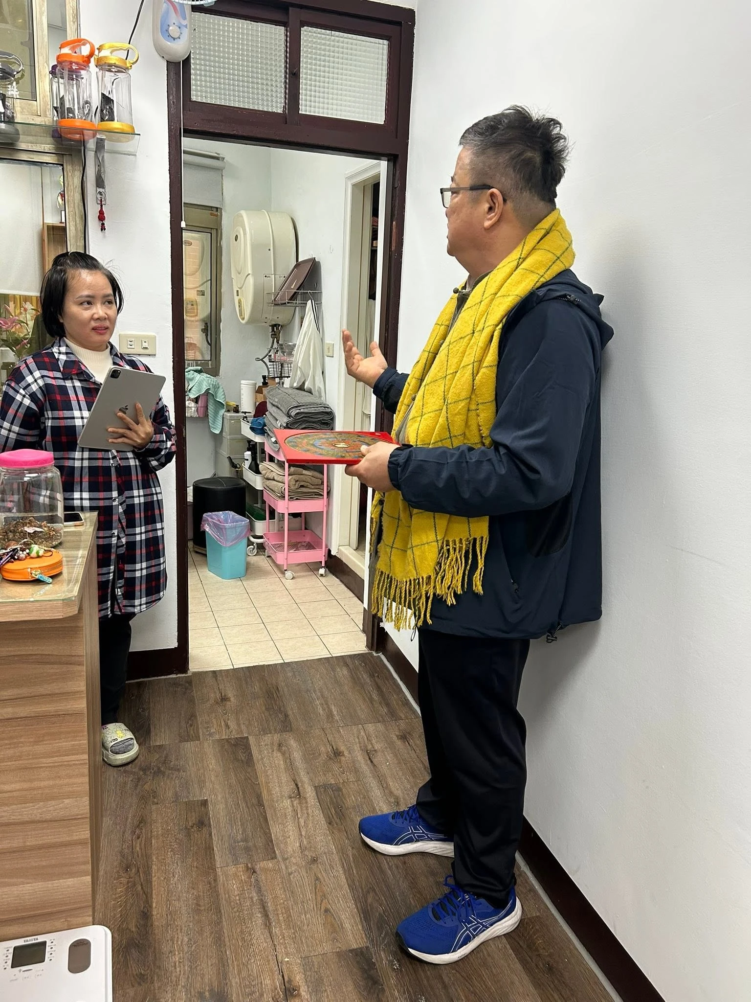 福東心靈手巧，開個人工作坊，佈奇門財局祝福業績長紅、財源滾滾來。