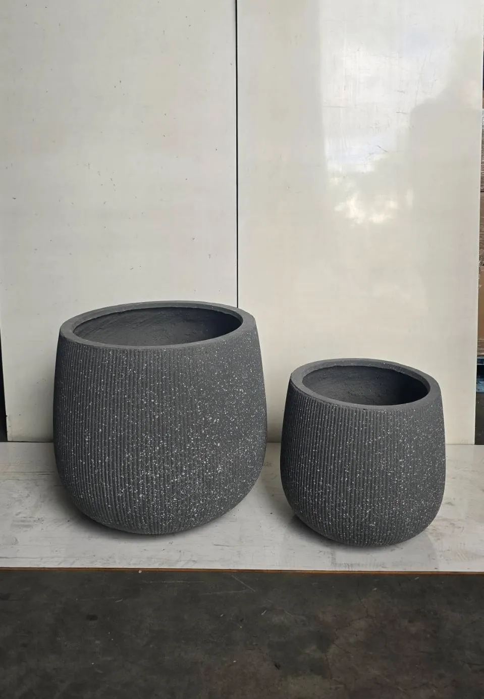 竪條紋束口矮圓