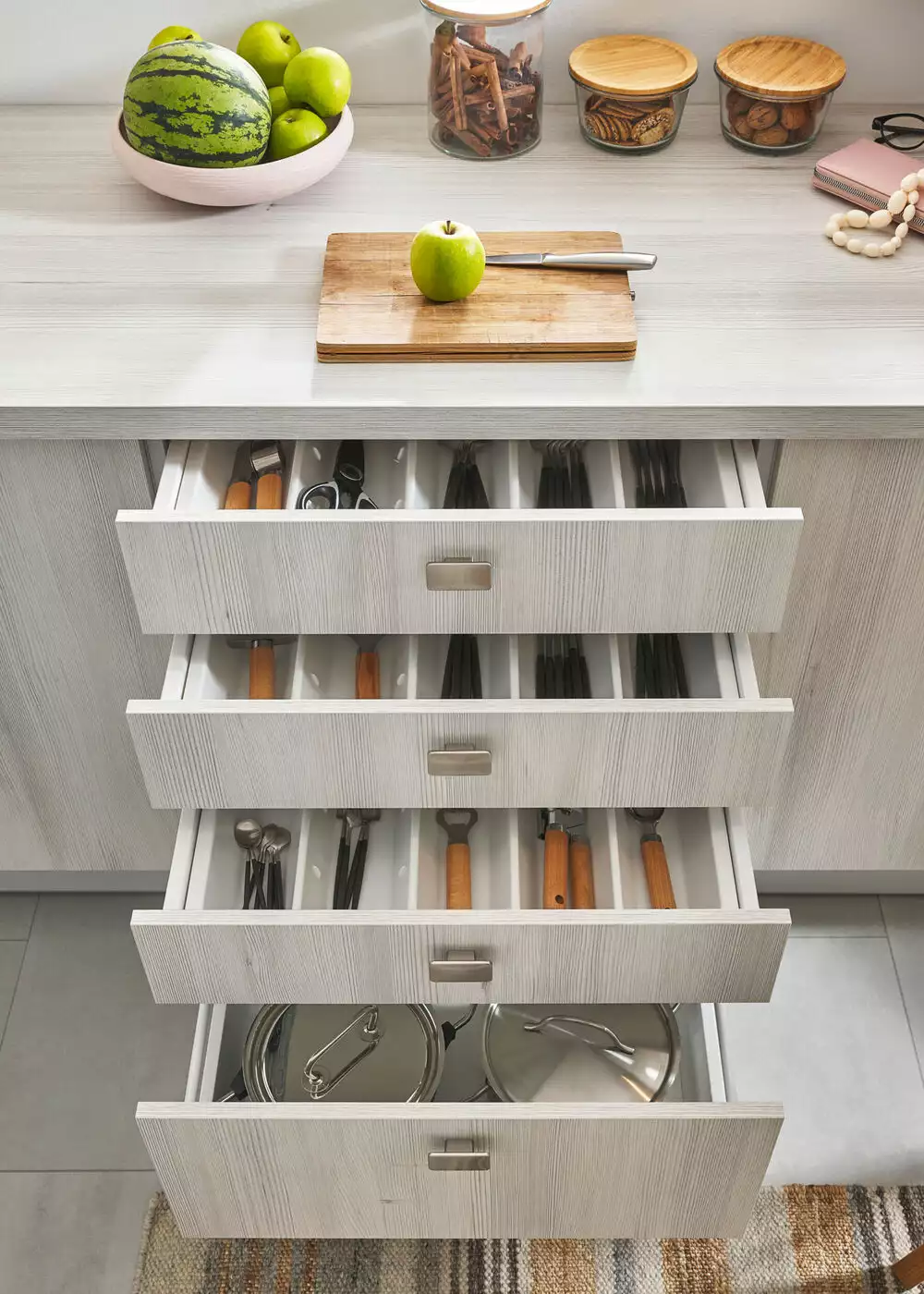 【晨光白影】| 適用:圖林根/薩爾蘭