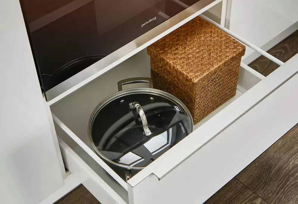 【天窗午後】| 適用:拜仁