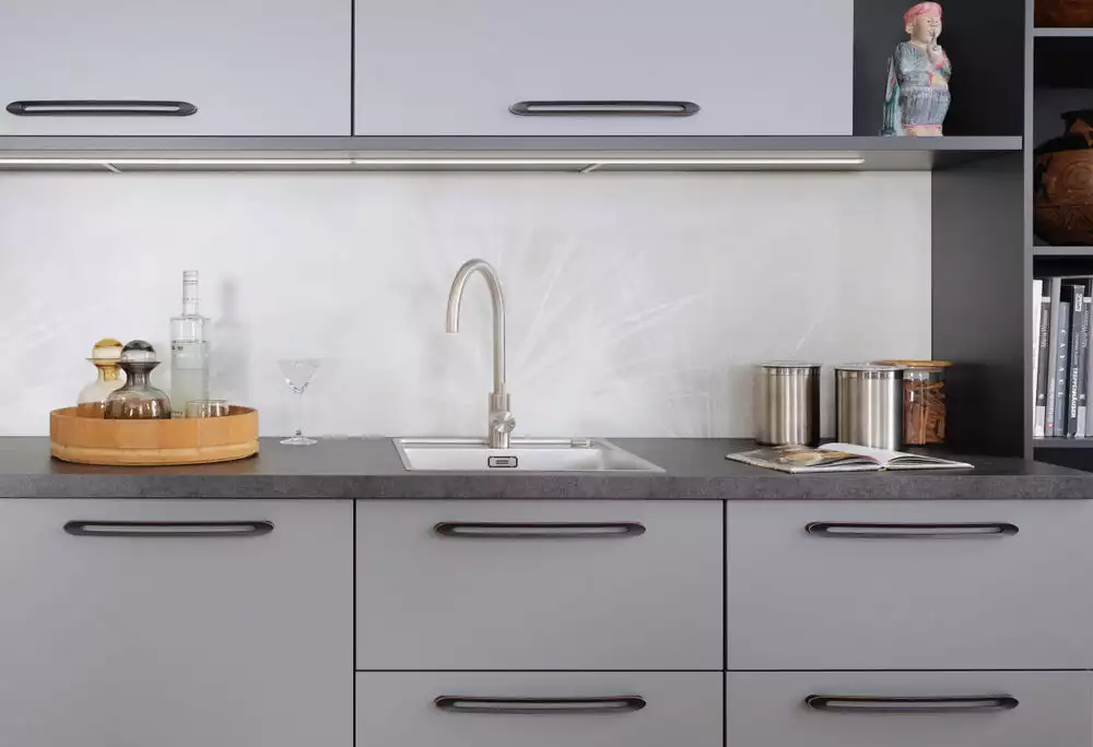 【岩灰簡境】| 適用:薩爾蘭