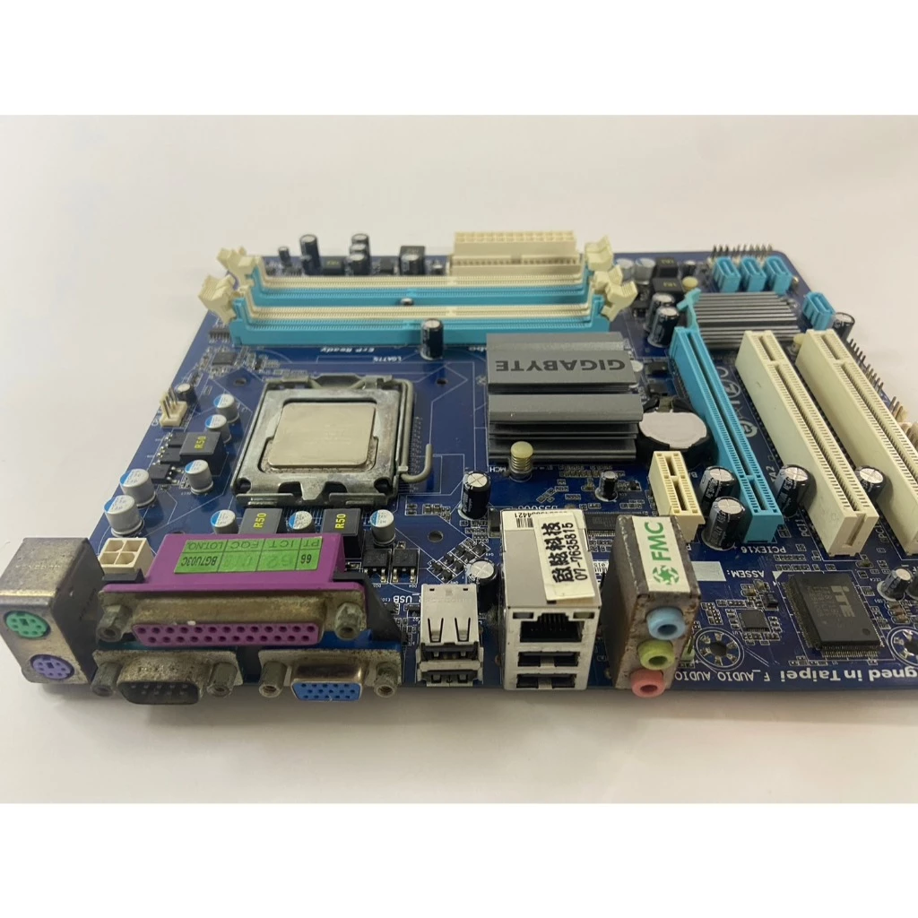 技嘉 G41M COMBO 775 主機板 + INTEL Q9300 CPU
