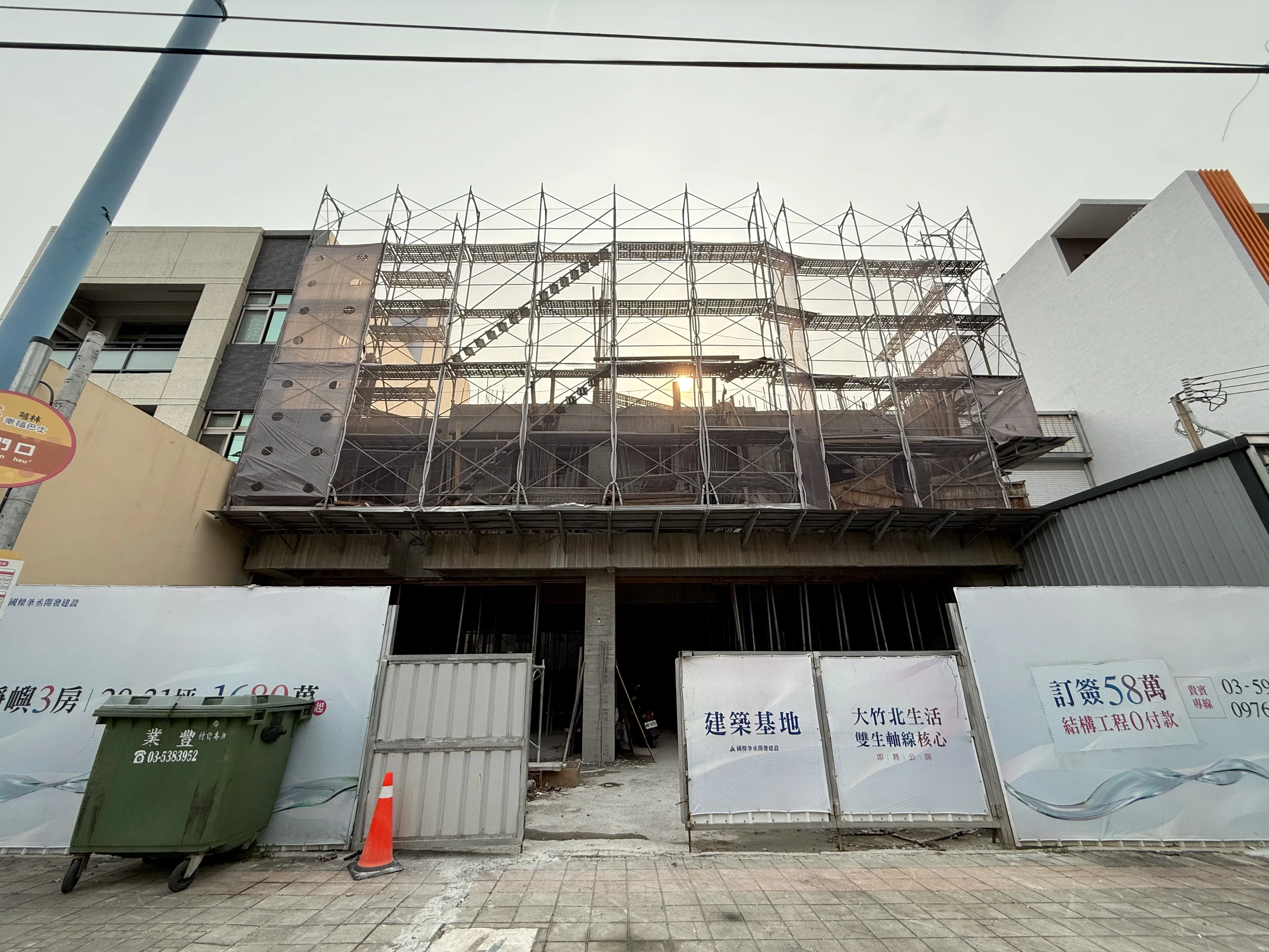【文嶼琚】二樓頂板完成