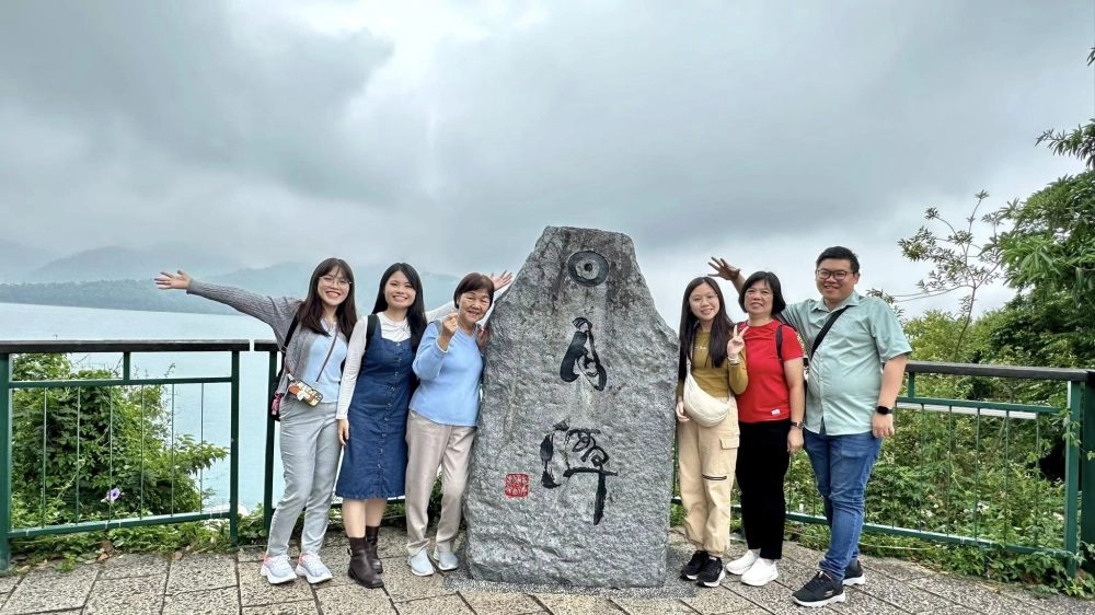 台灣八日遊｜馬來西亞小小陳一家人