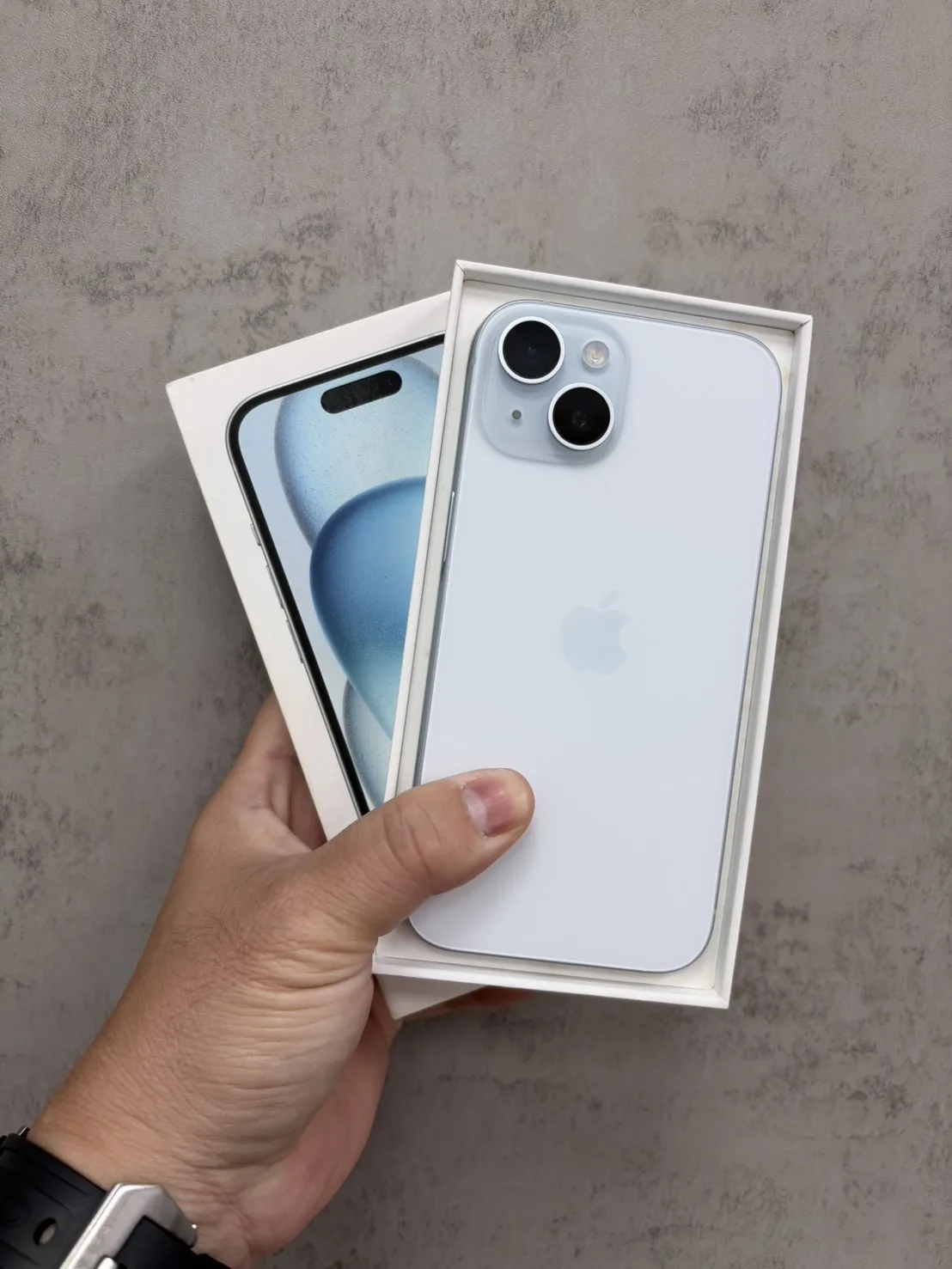 15 128G 藍 電池 86 %