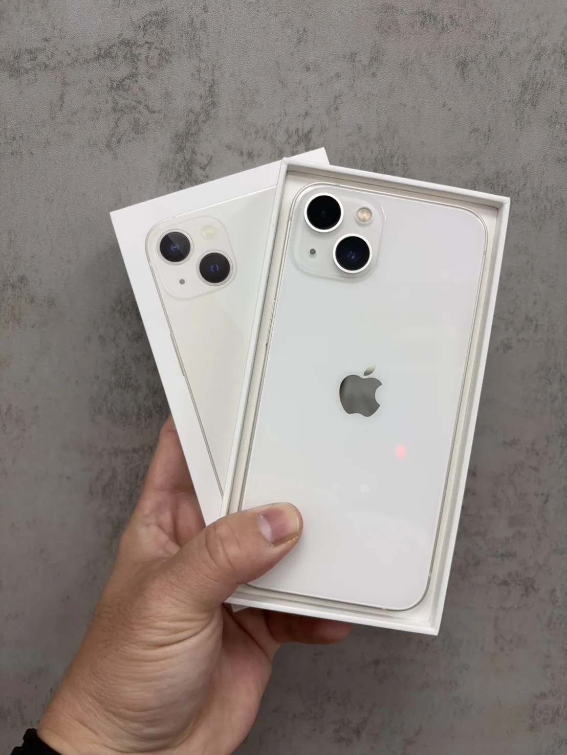 13 128G 白 電池100% #08
