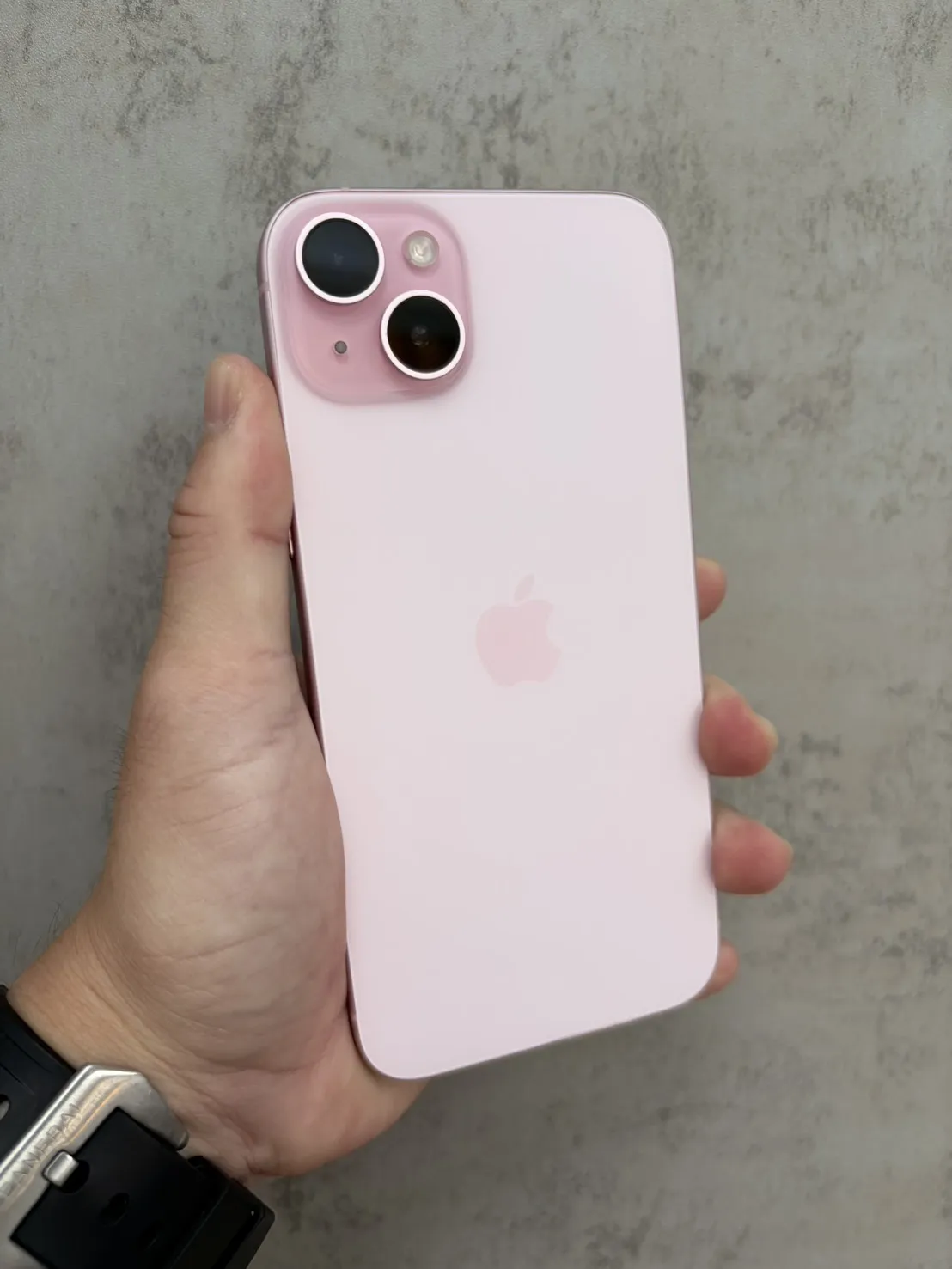 15 Plus 128G 粉 電池80% #29