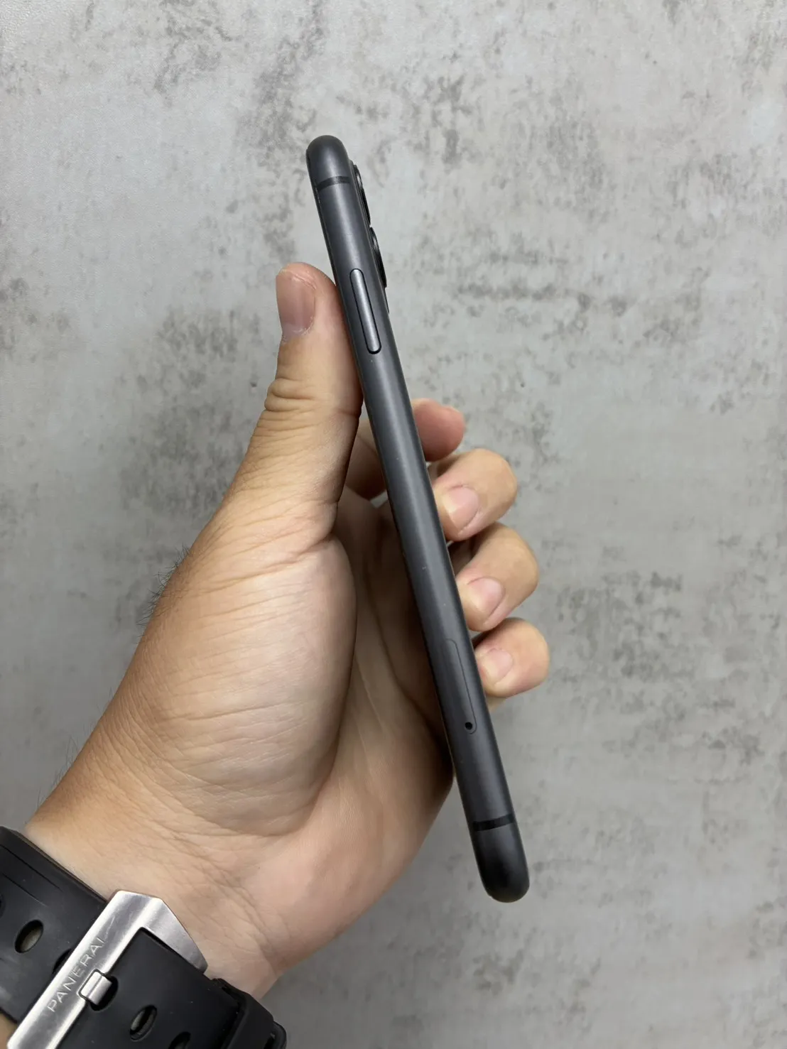 11 128G 黑