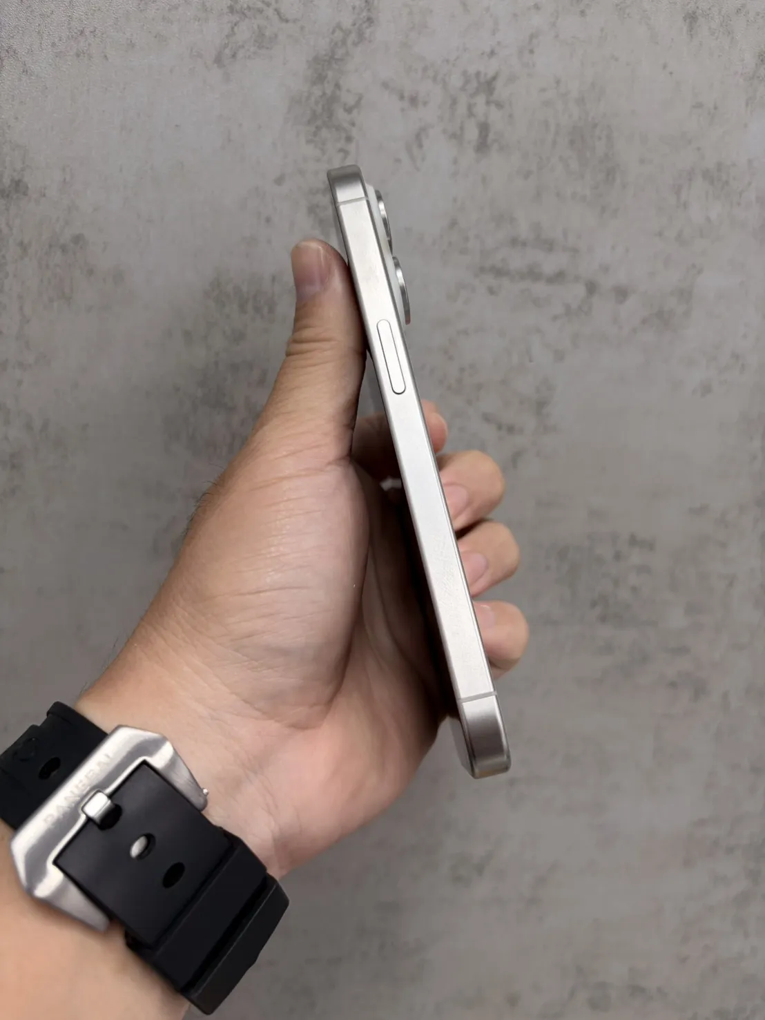 15 Pro 128G 白 電池 89 %