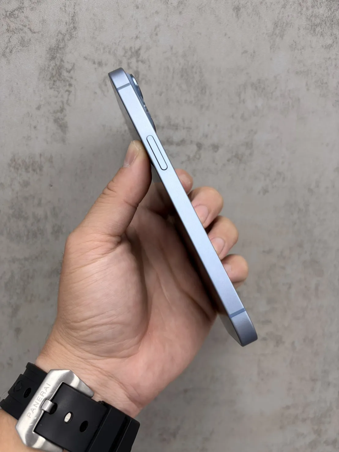 14 128G 藍 電池 84 %