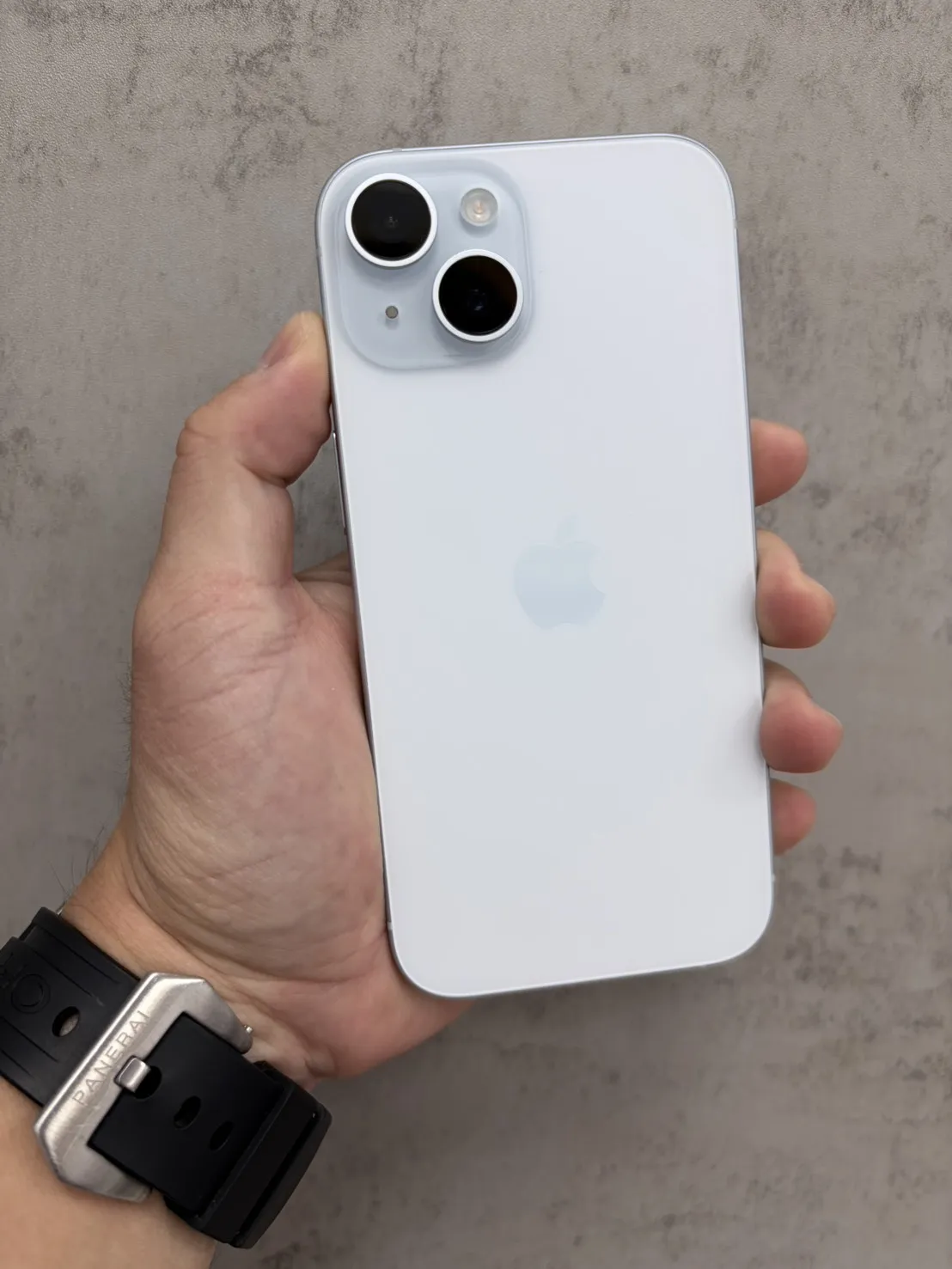 15 128G 藍 電池 86 %