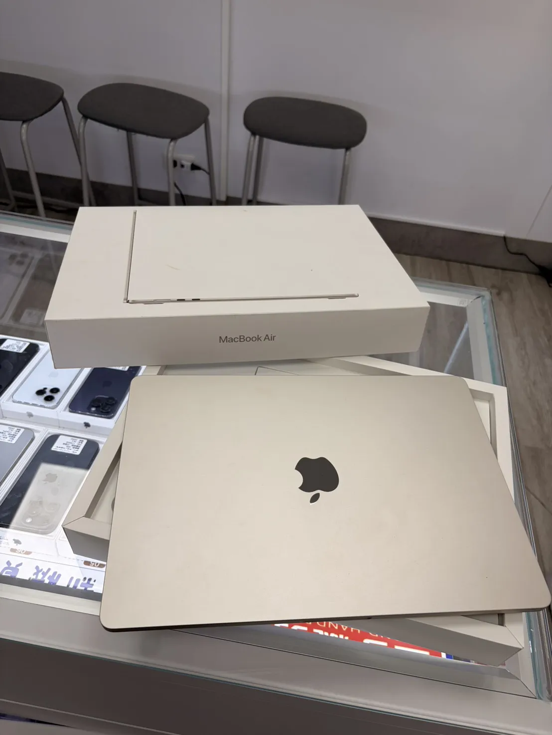 MacBook Air M3 15吋 16G/256G 電池100% #W9