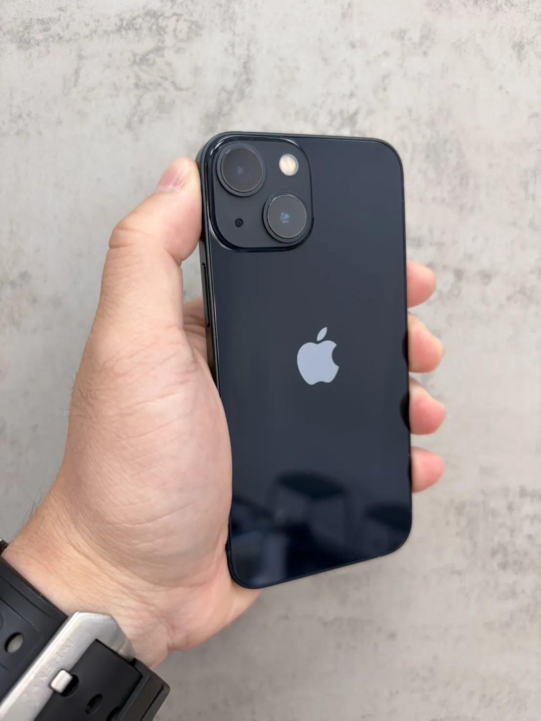 13 mini 256G 黑 電池79% #09