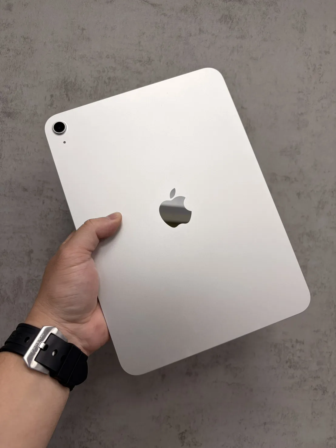 iPad 11 128G 銀 極新機 電池100% #