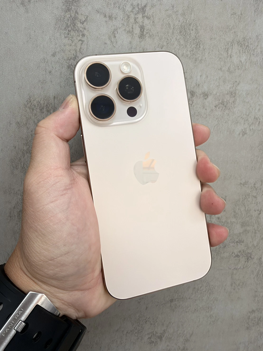 iPhone 16 Pro 256G 金 電池95% #16