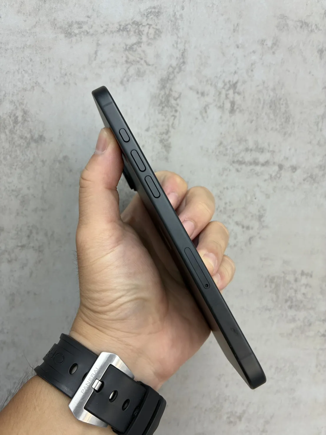 iPhone 16 Plus 128G 黑