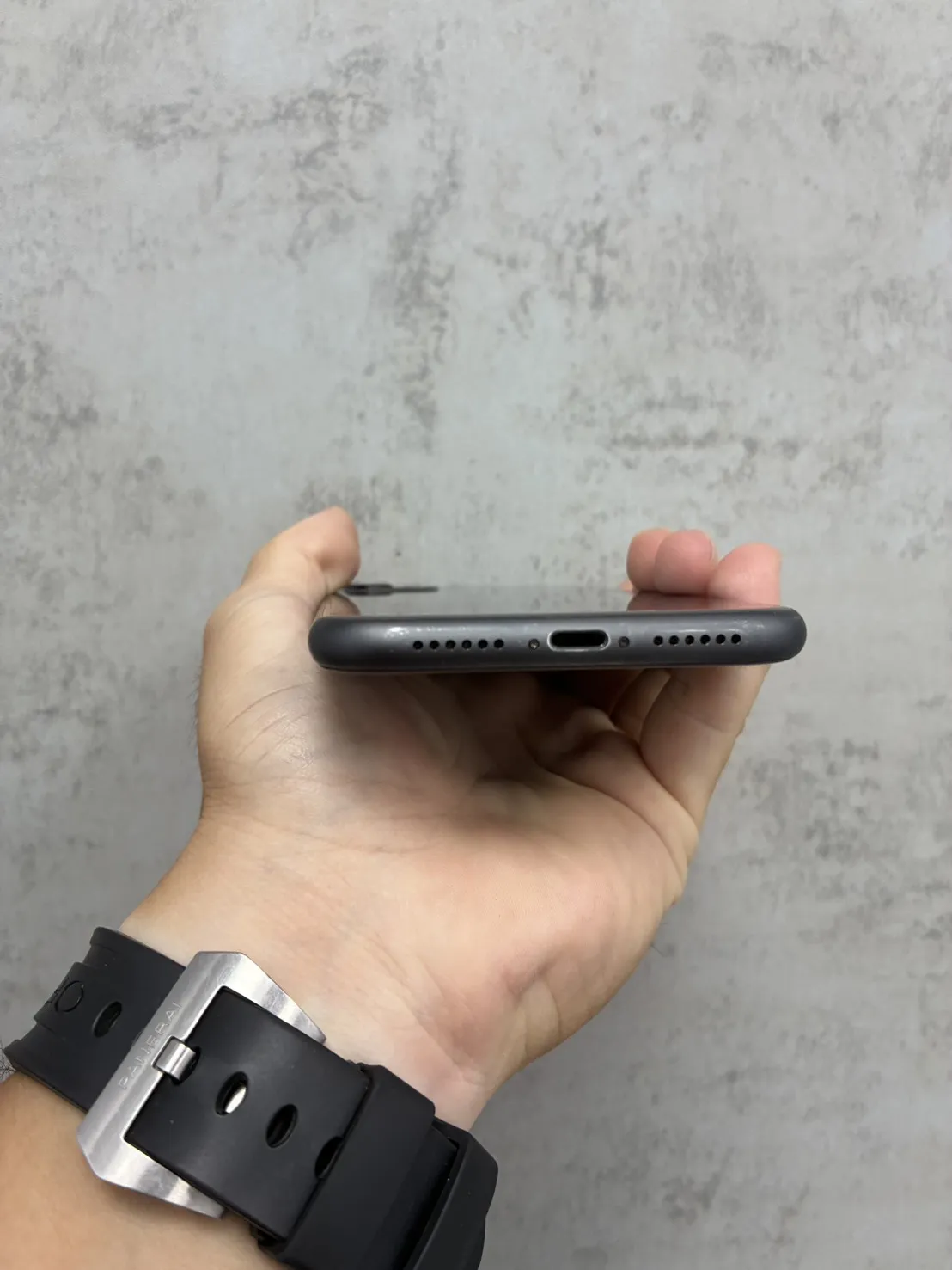11 128G 黑