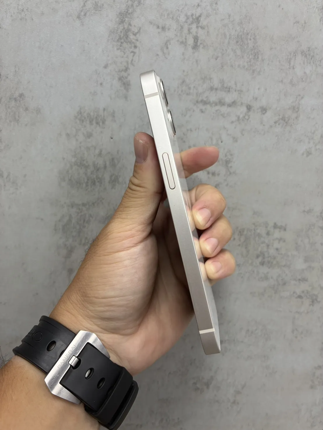 13 128G 白