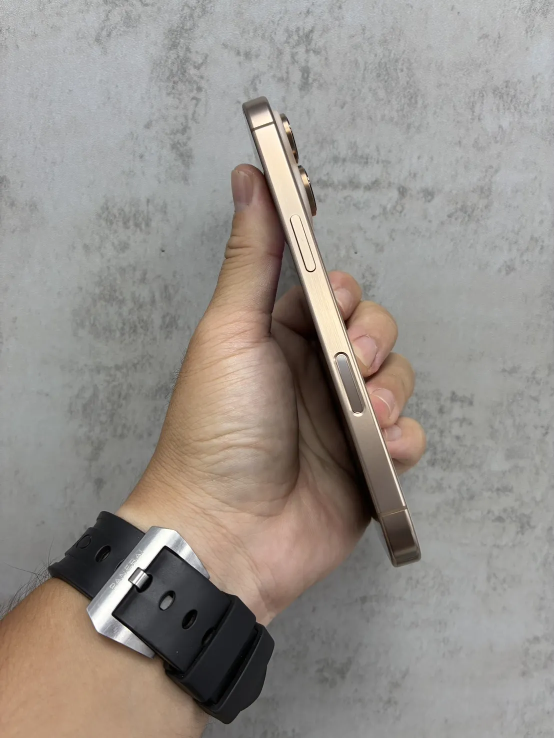 16 Pro 256G 金