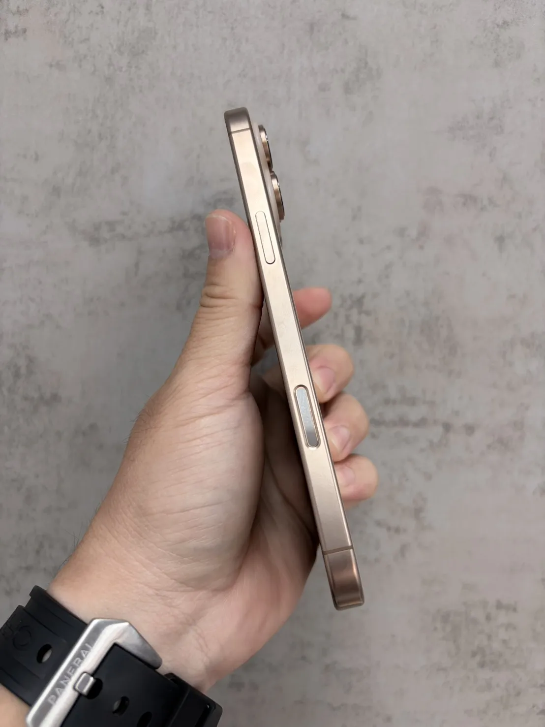 16 Pro Max 256G 金 電池94% #42