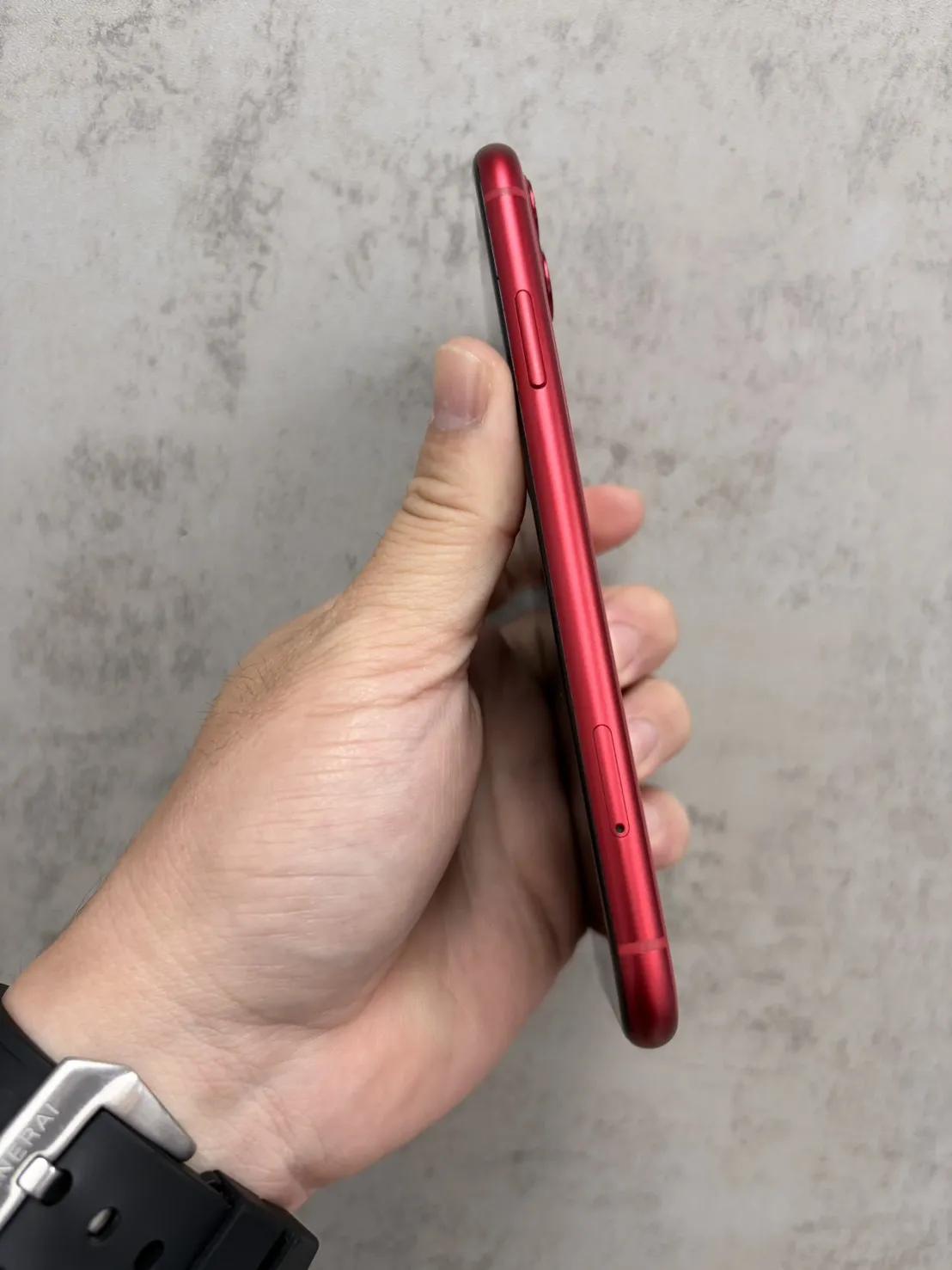 11 128G 紅 電池100% #17