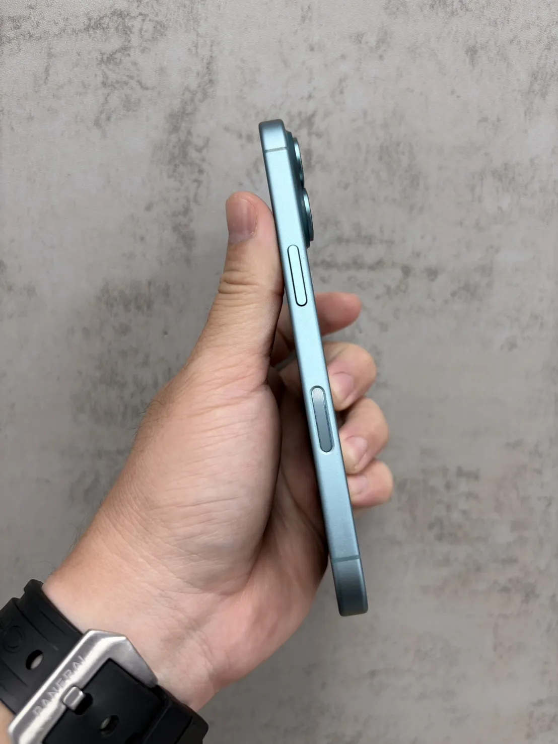 16 128G 綠 電池89% #31