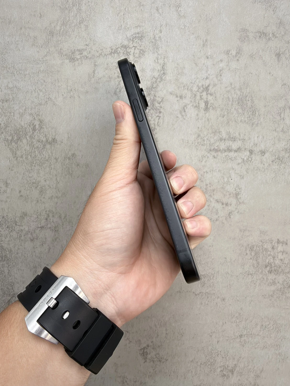 15 Plus 128G 黑 電池83% #87