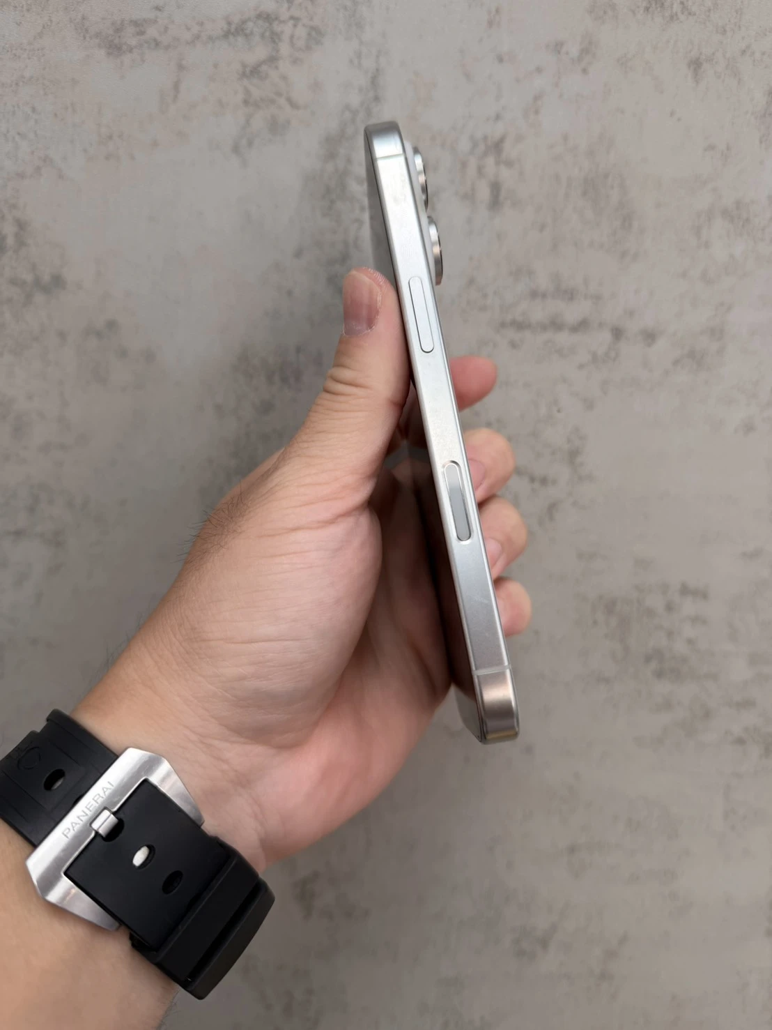 16 Pro 128G 白 電池92% #55