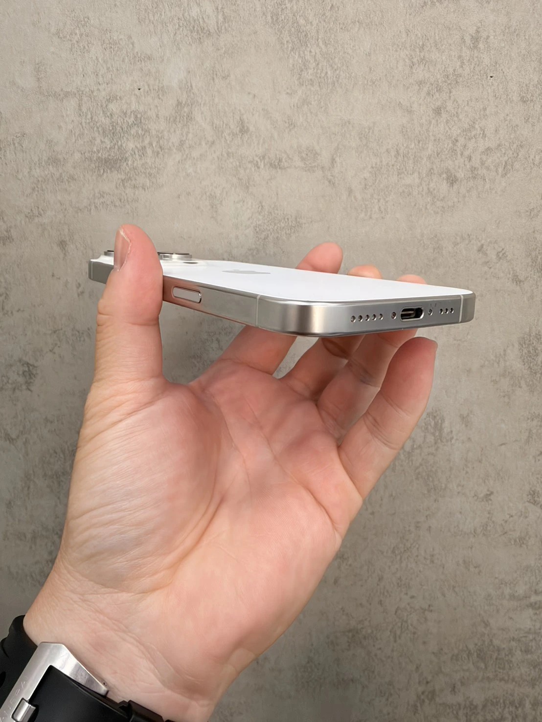 16 Pro 256G 白 電池91% #45