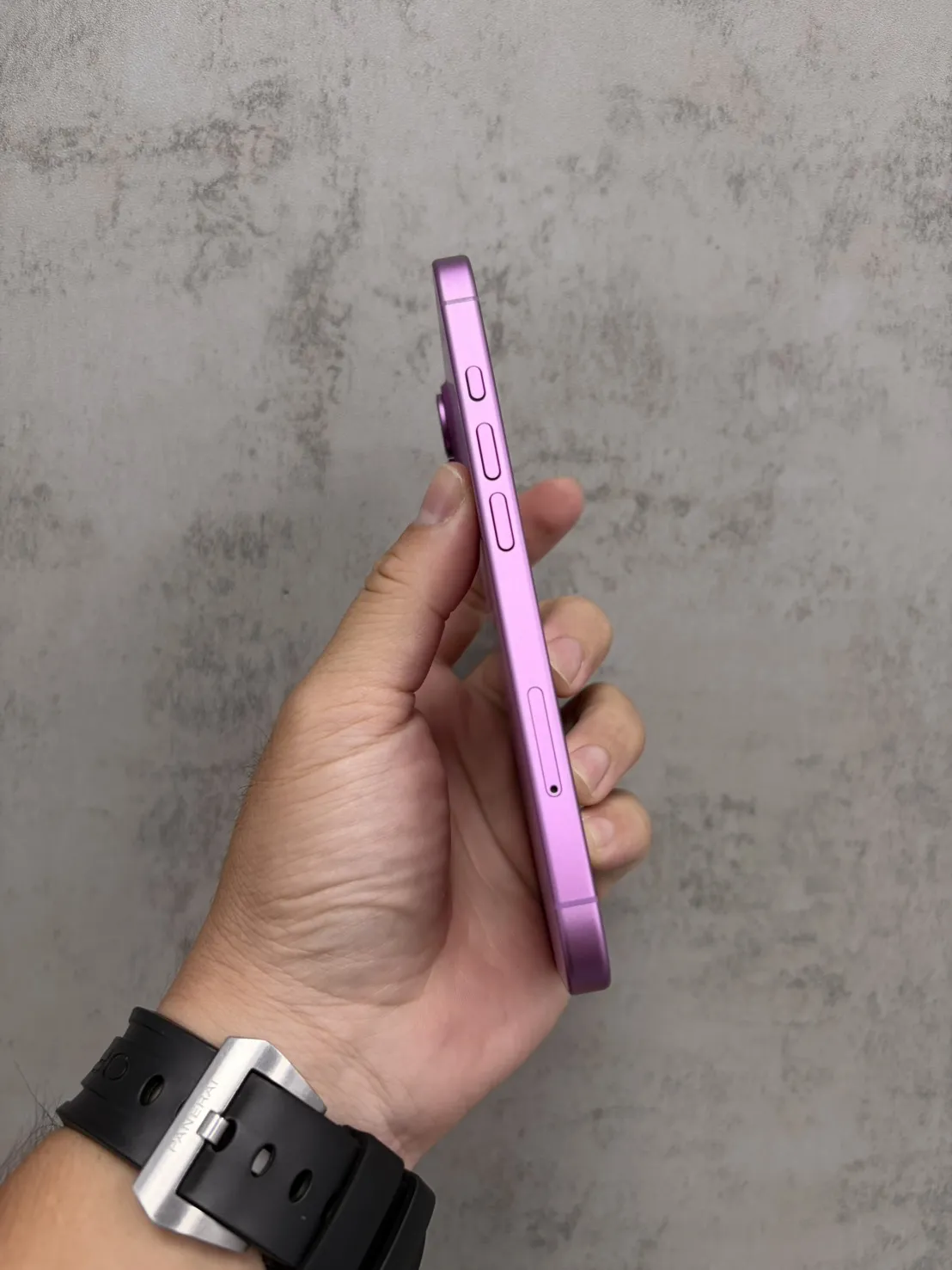 16 128G 粉 電池 94 %