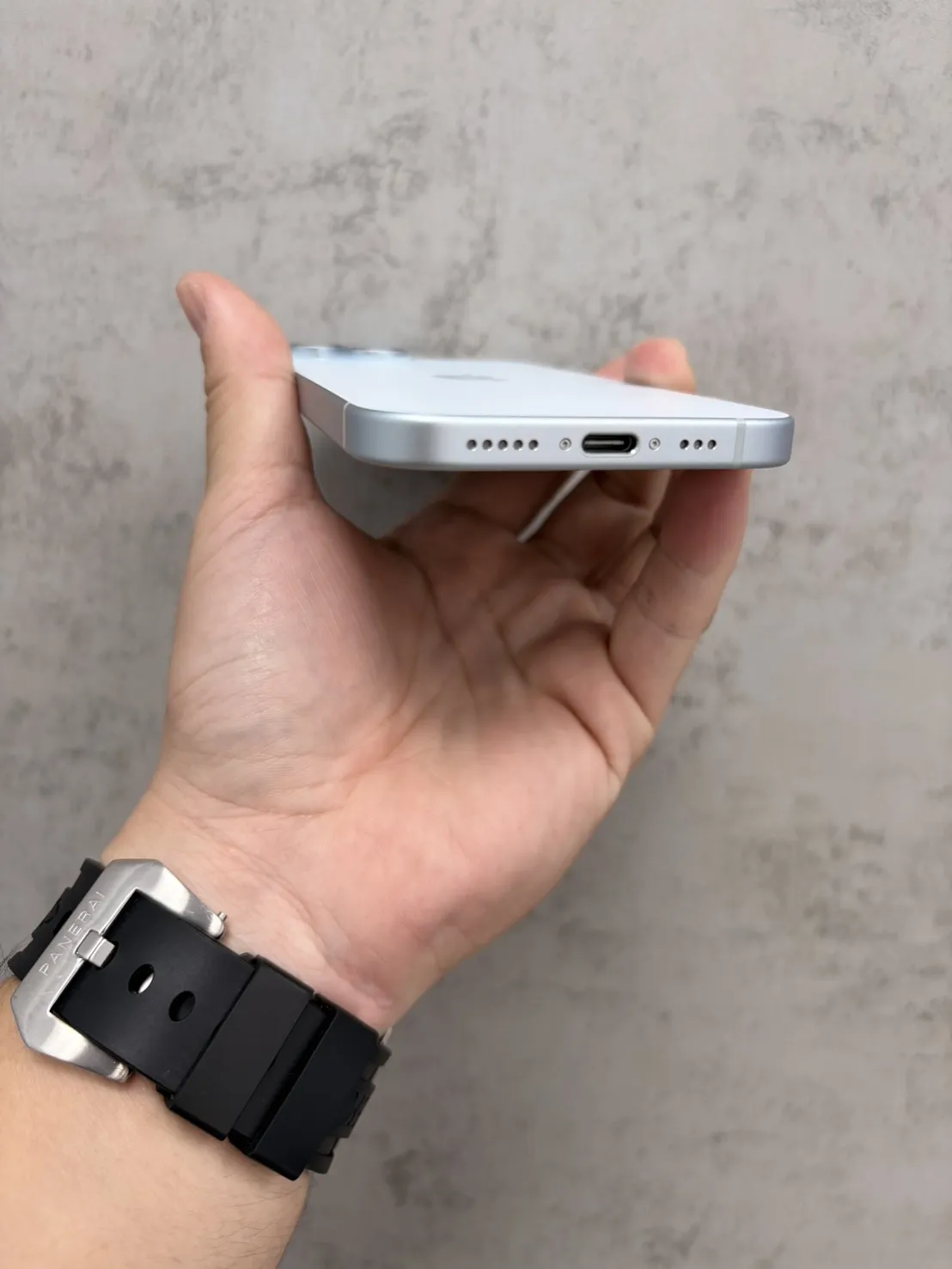 15 128G 藍 電池 86 %