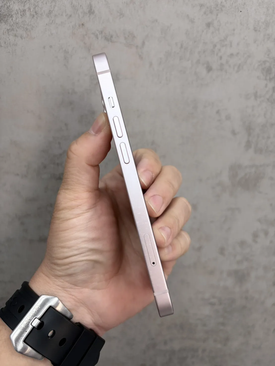 13 128G 粉 電池100% #47