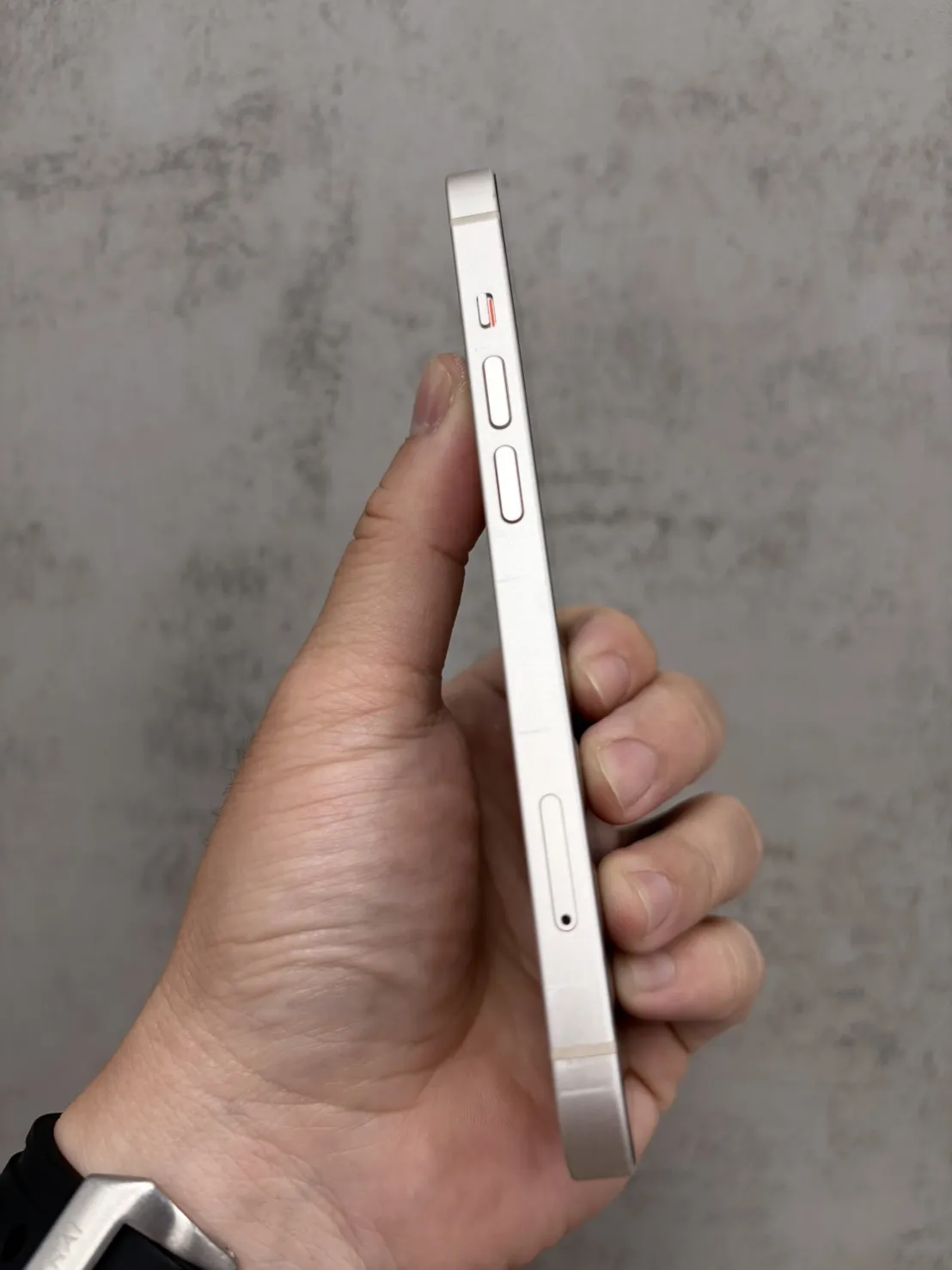 14 128G 白 電池80% #08