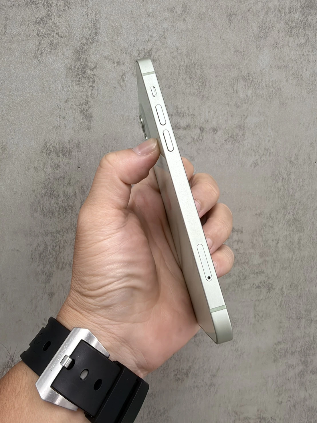 12 128G 綠 電池100% #87