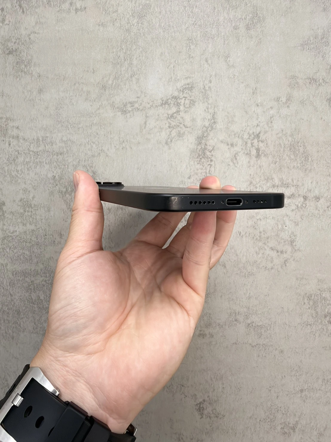 15 Plus 128G 黑 電池83% #87