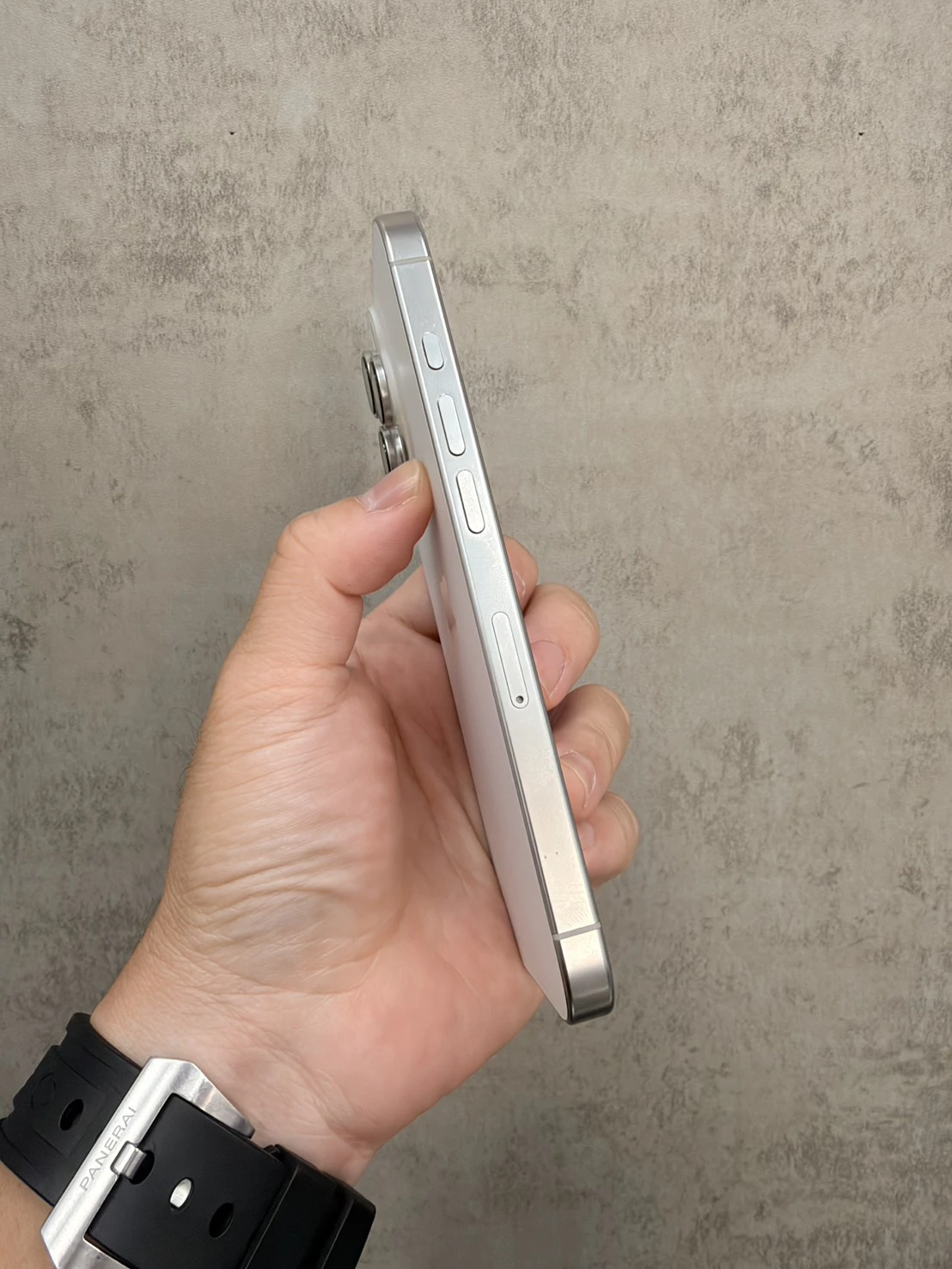 16 Pro 256G 白 電池91% #45