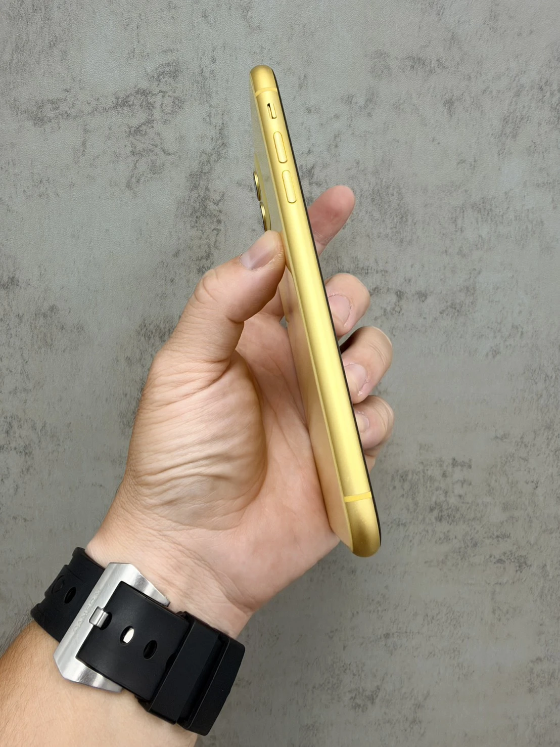 11 256G 黃 電池92% #81