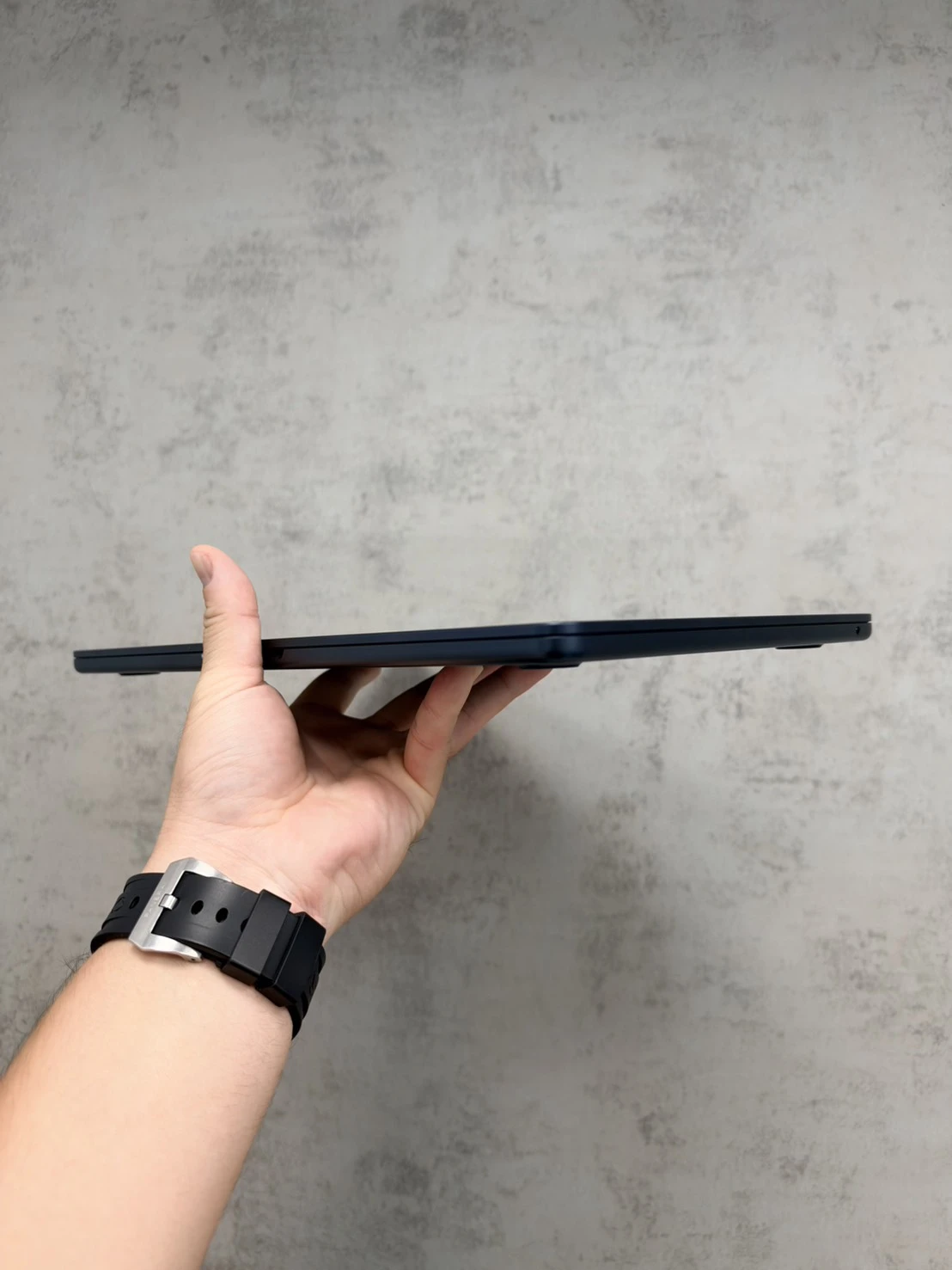 MacBook Air M4 16G/256G 藍+送全新蘋果滑鼠 電池100%