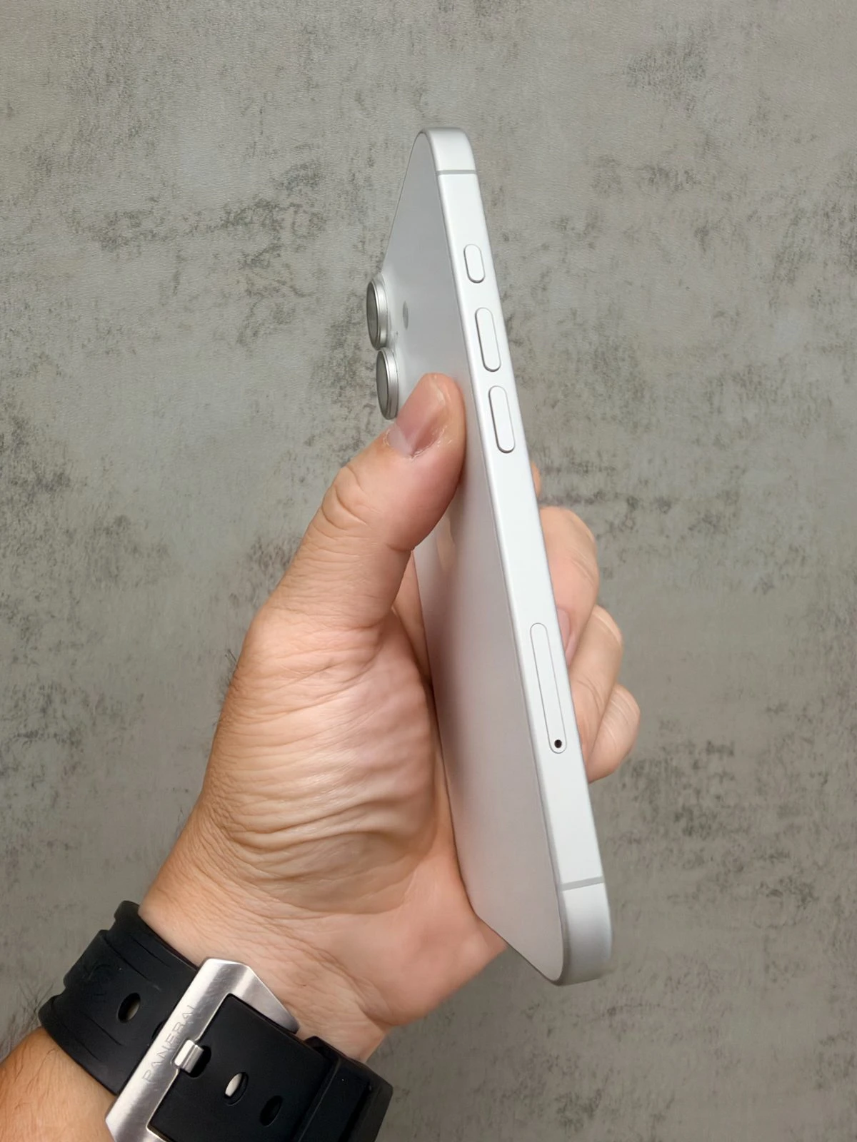 17 256G 白 電池91% #41