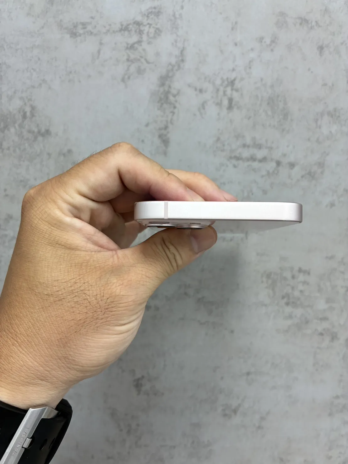iPhone 13 128G 粉