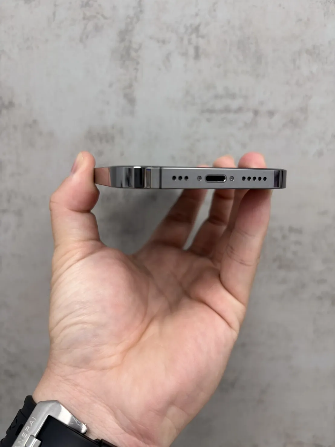 13 Pro 256G 黑 原廠電池93% #21