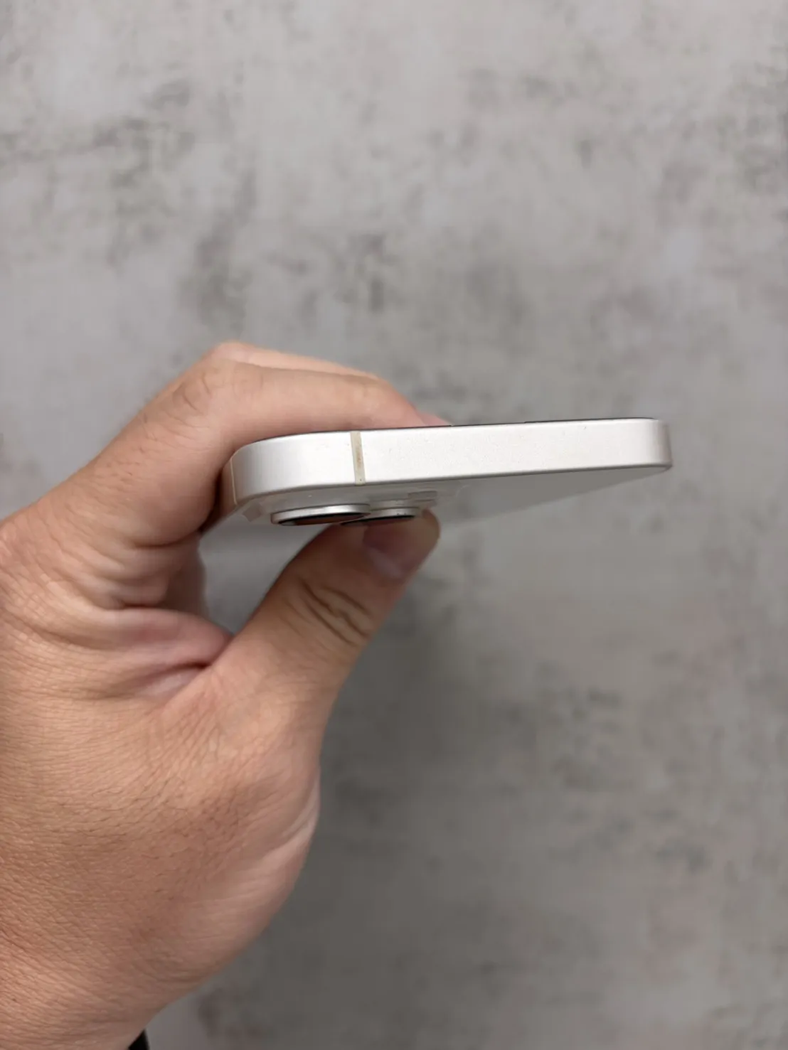 14 128G 白 電池80% #08