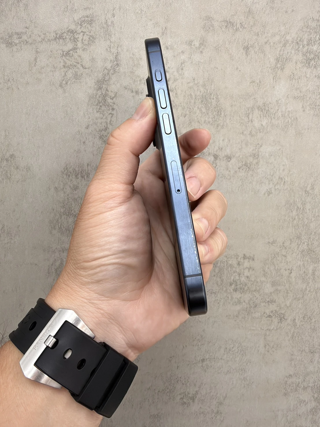 15 Pro 128G 藍 電池83% #65