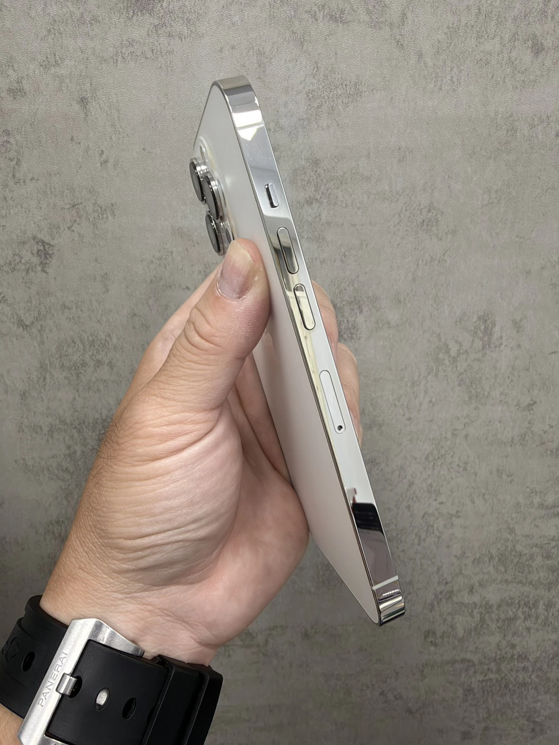 13 Pro 256G 銀 電池 75 % #25