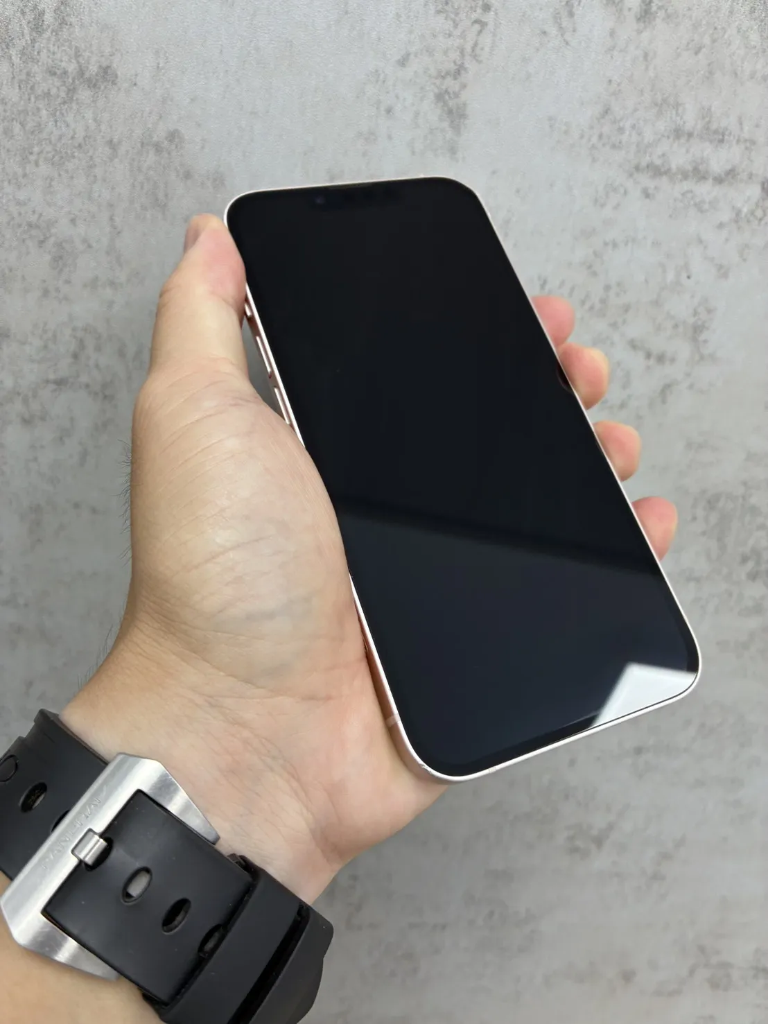 iPhone 13 128G 粉