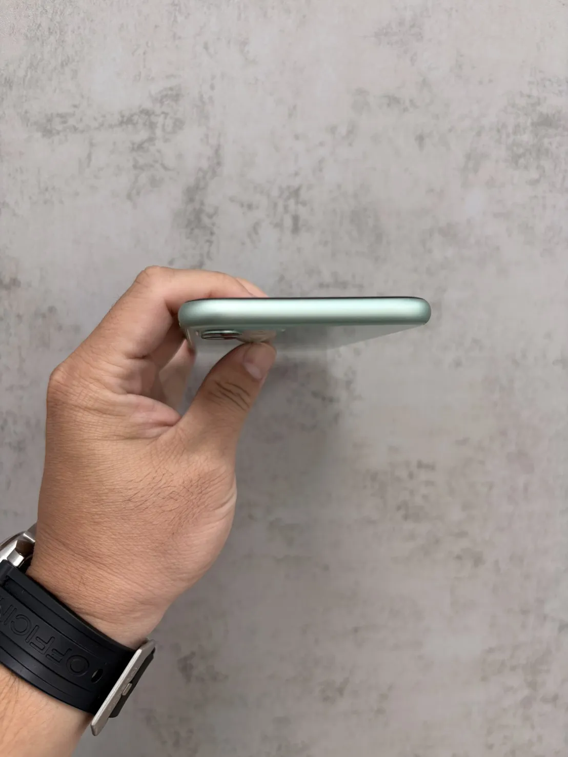 11 128G 綠 副廠電池 100 %