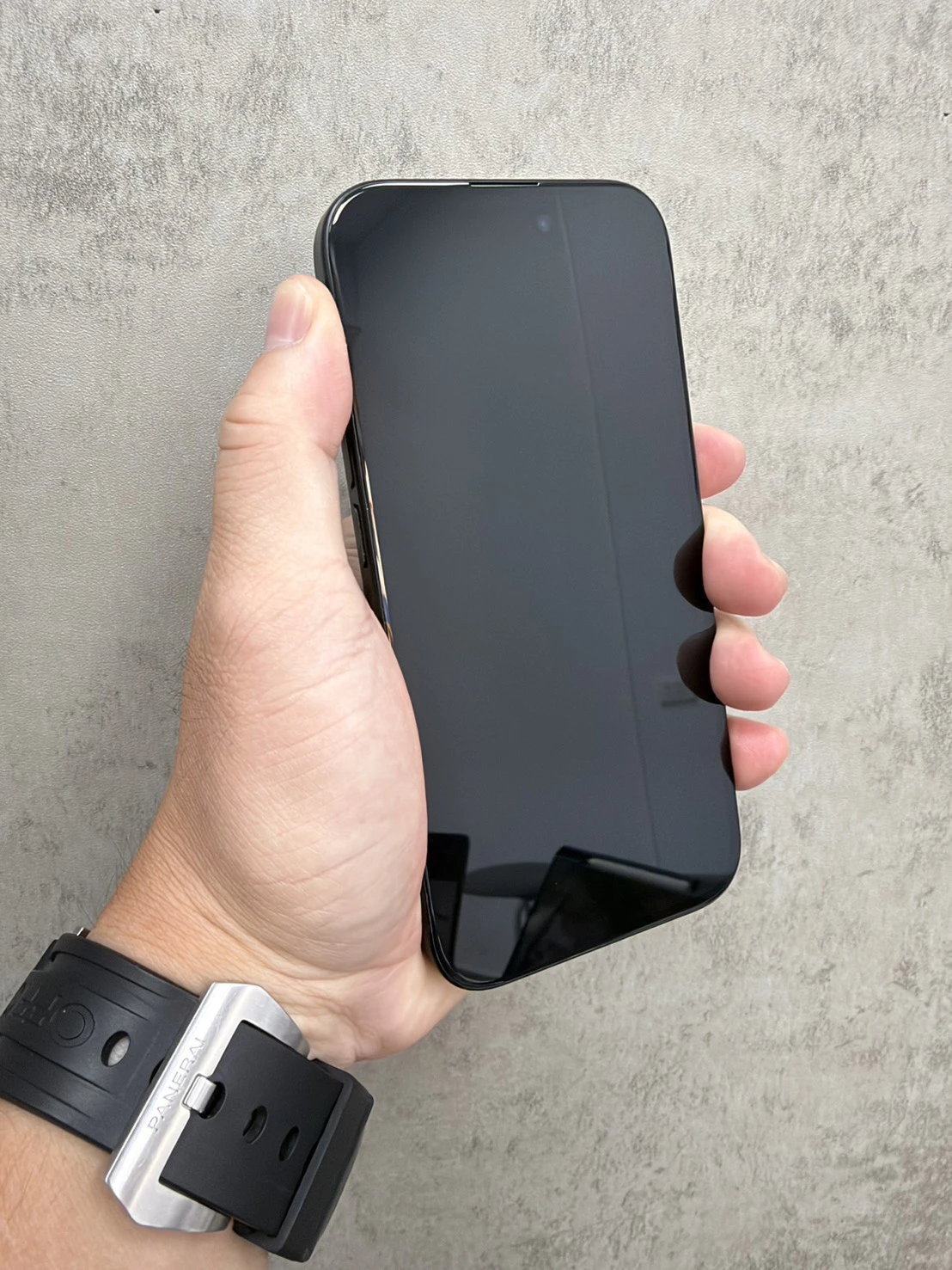 15 256G 黑 電池83% #22