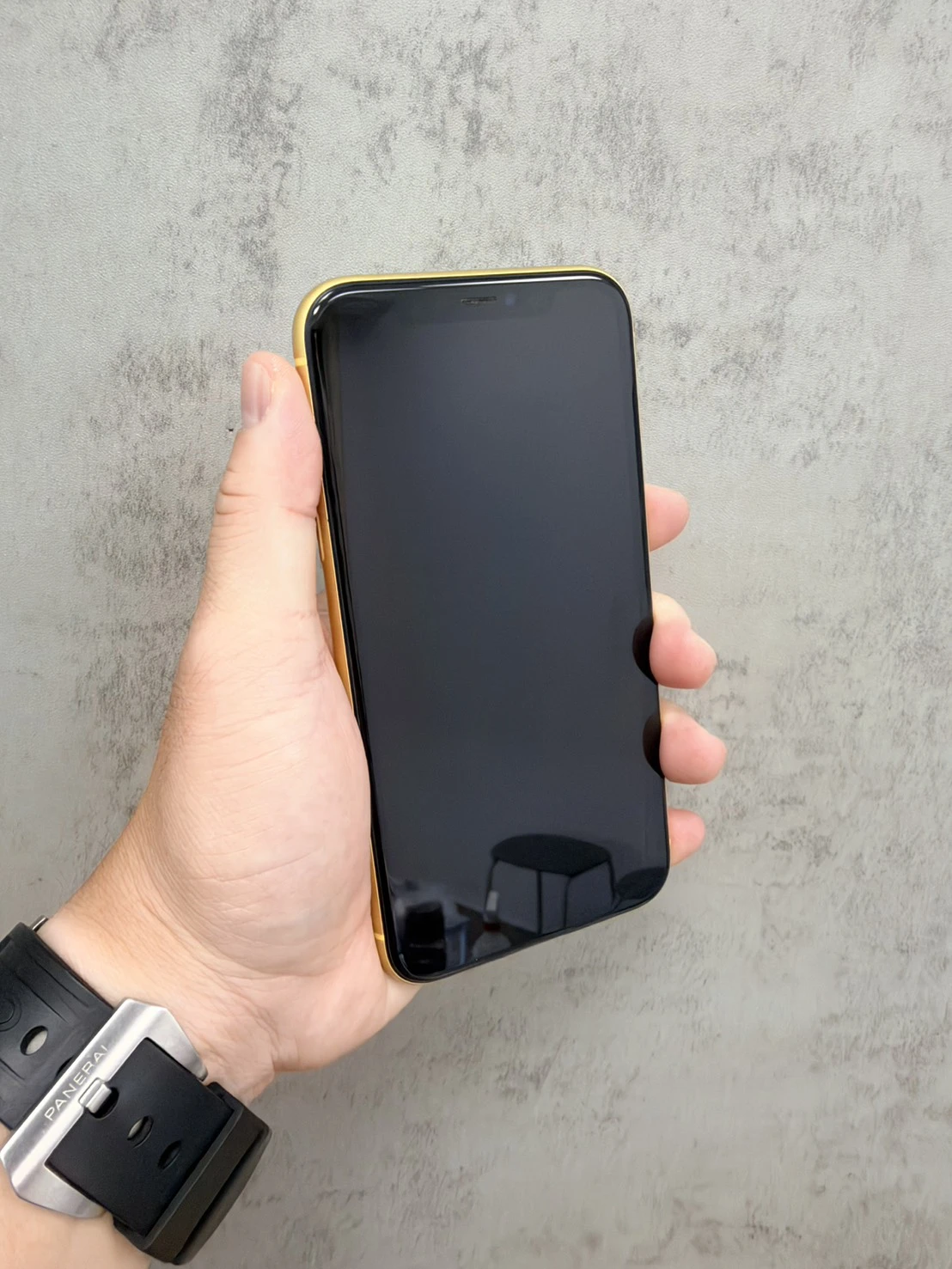 11 256G 黃 電池92% #81