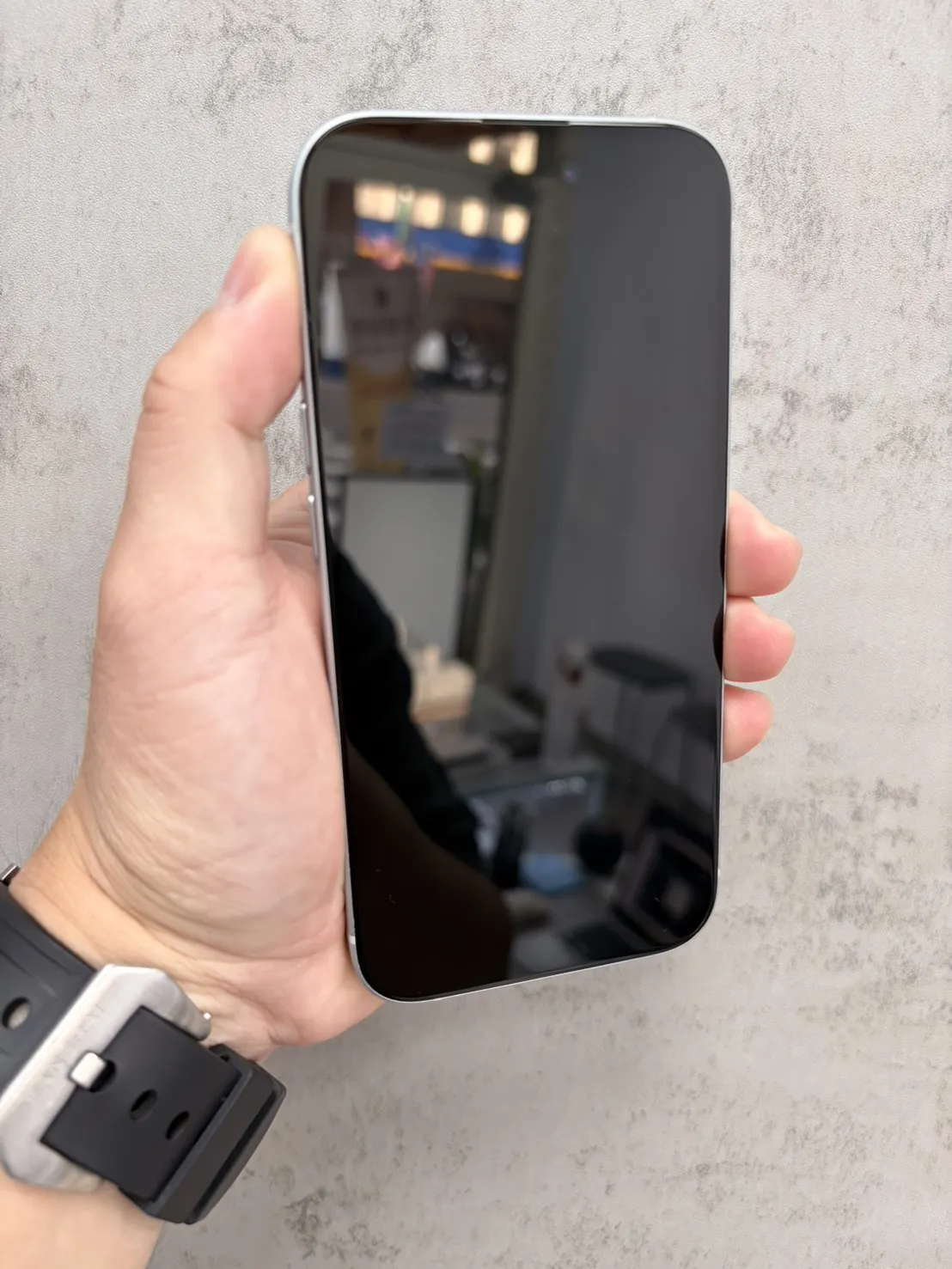 15 128G 藍 電池 86 %